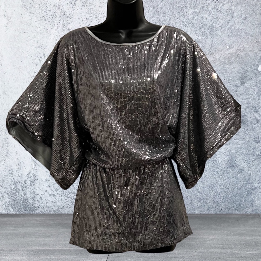 🥇 BLQ MKT Sequin Batwing Mini Shirt Dress